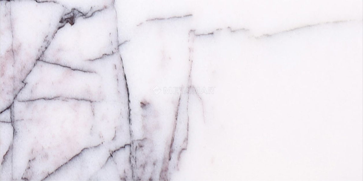 Lilac 3&#39;&#39; x 6&#39;&#39; Tile