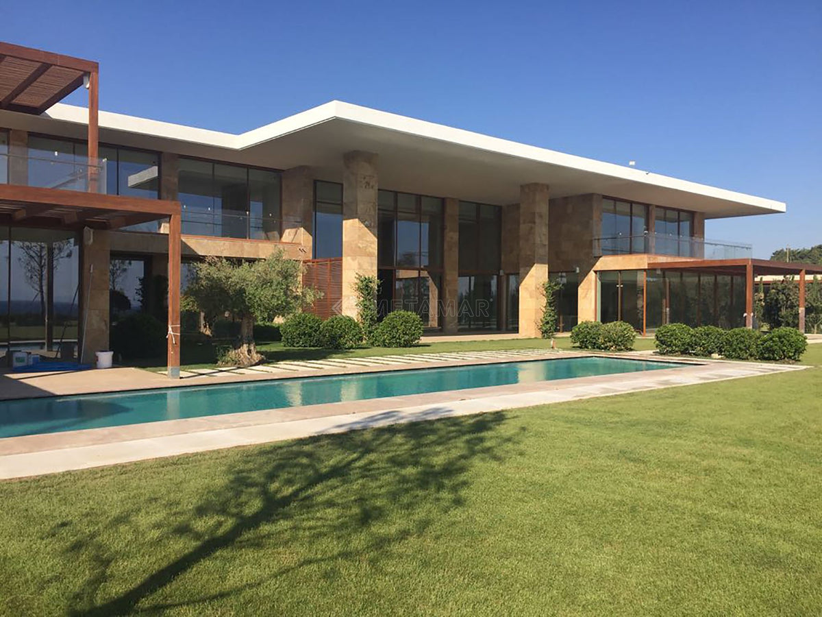 Kona Travertine CC Coping