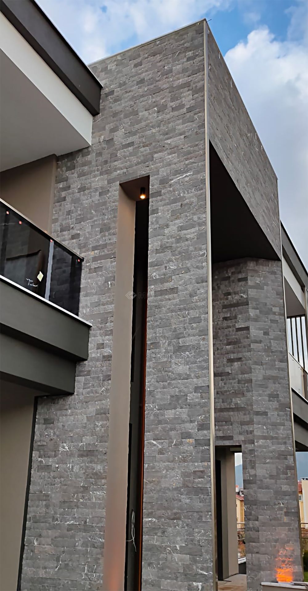 Natural Stone Splitface Tile for Walls &amp; Patios